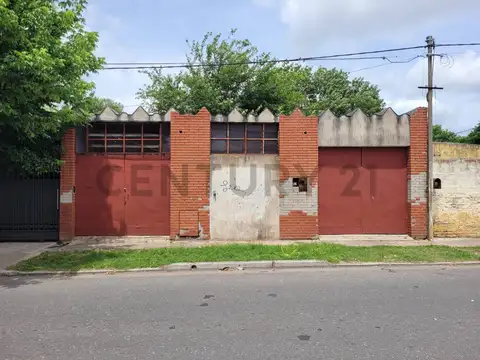 Galpón en Venta en Villa Elvira, Partido de La Plata