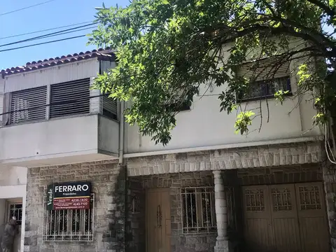 Galpón en Venta en Remedios de Escalada, Partido de Lanús
