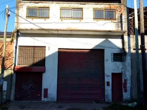 Galpón en Venta en Lanus Este, Lanus