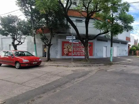 Galpón en Venta en Villa Santos Tesei, Partido de Hurlingham