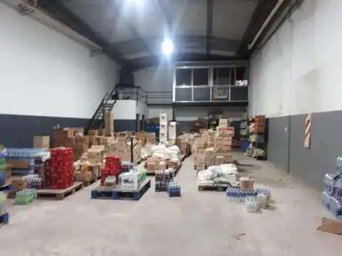 Galpón en Venta en Lanus Oeste, Lanus