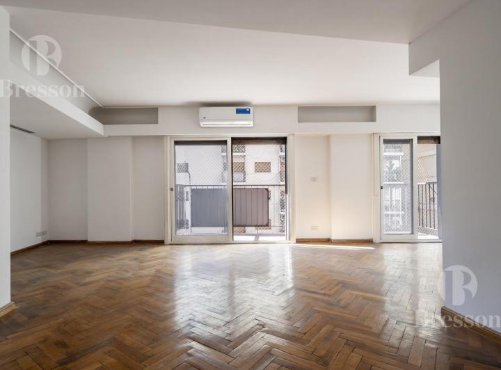 Departamento · 117m² · 4 Ambientes · 1 Cochera