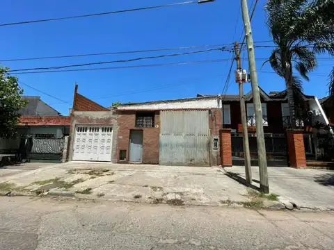 Galpón en Venta en El Palomar, Partido de Morón
