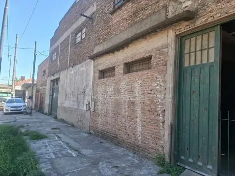 Galpón en Venta en Berazategui Oeste, Partido de Berazategui