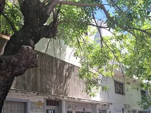 Galpón en Venta en Lanus Oeste, Lanus