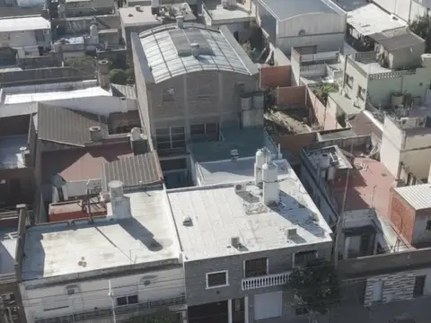 Galpón en Venta en Lomas del Mirador, Partido de La Matanza
