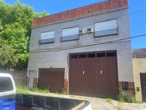 Galpón en Venta en Remedios de Escalada, Partido de Lanús