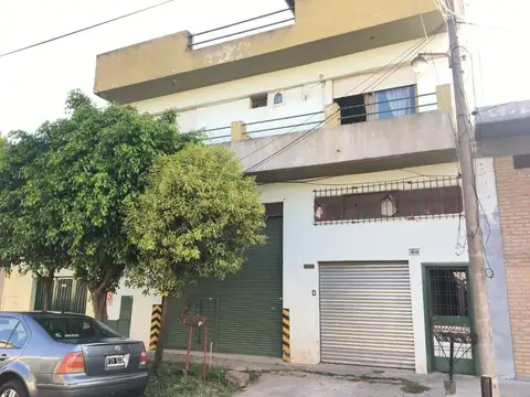 Galpón en Venta en Villa Bonich, General San Martin
