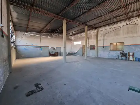Galpón en Venta en Remedios de Escalada, Partido de Lanús