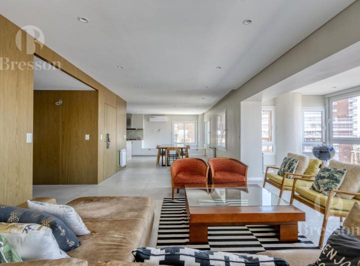 Departamento · 369m² · 6 Ambientes · 3 Cocheras