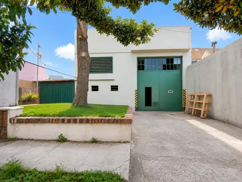 Galpón en Venta en Castelar Sur, Castelar