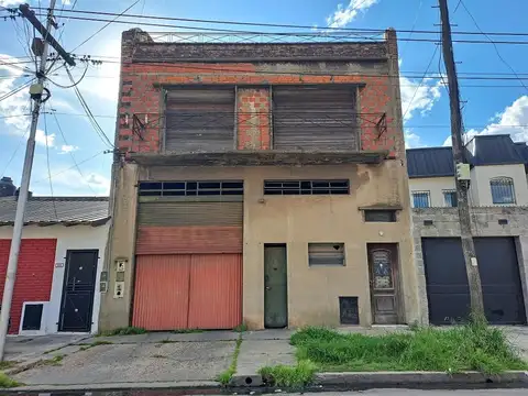Galpón en Venta en Lanus Oeste, Lanus