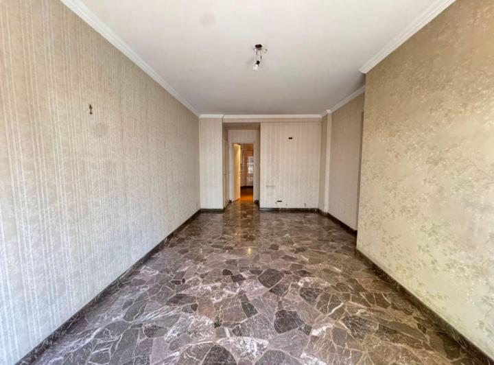 Departamento · 81m² · 5 Ambientes · 1 Cochera