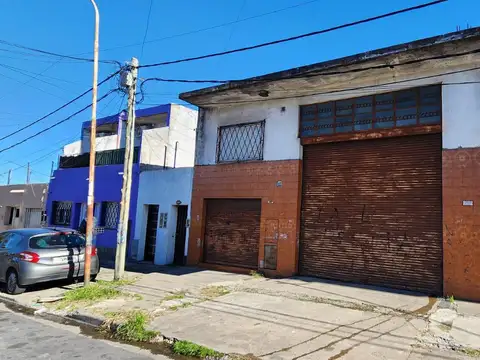 Galpón en Venta en Isidro Casanova, Partido de La Matanza