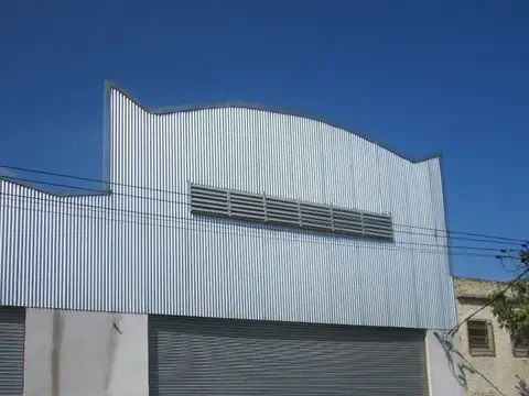 Galpón en Venta en Villa Maipu, General San Martin