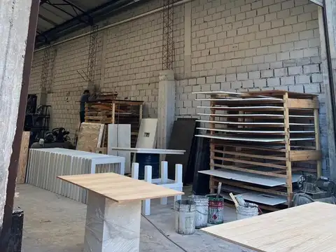 Galpón en Venta en Loma Hermosa, Partido de Tres de Febrero