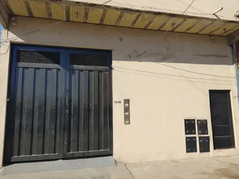Galpón en Venta en Lanus Este, Lanus