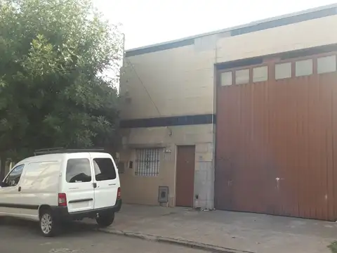 Galpón en Venta en Lomas del Mirador, Partido de La Matanza