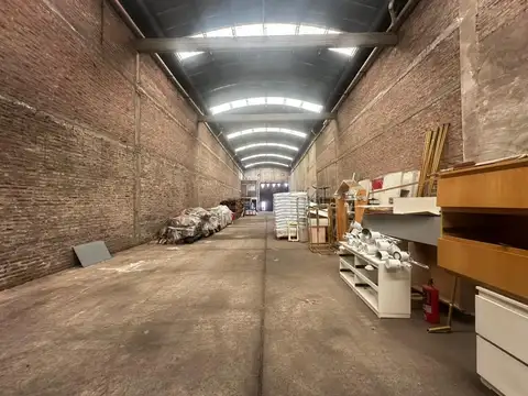 Galpón en Venta en Lanus Oeste, Lanus