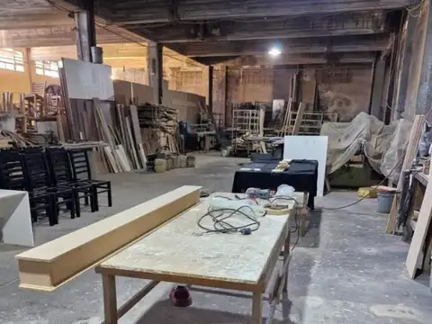Galpón en Venta en Isidro Casanova, Partido de La Matanza