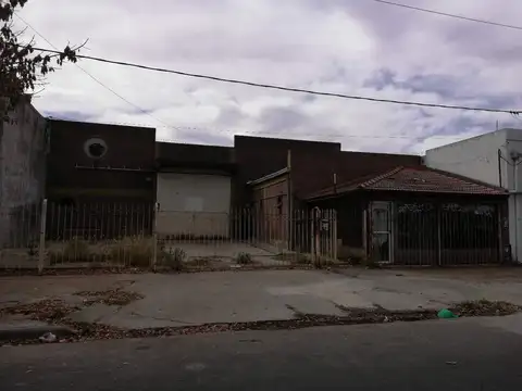 Galpón en Venta en La Plata, Partido de La Plata