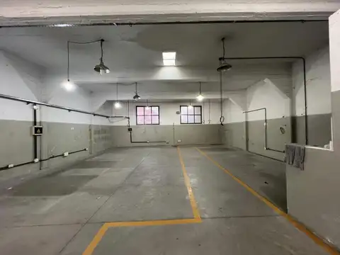 Galpón en Venta en Villa Lynch, Partido de General San Martín