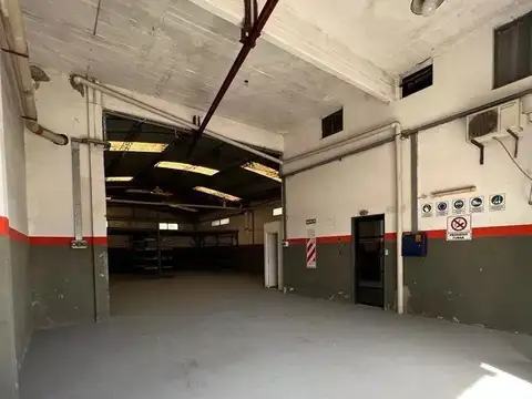 Galpón en Venta en Villa Leon, Ituzaingo