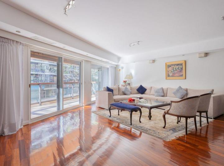 Departamento · 245m² · 4 Ambientes · 1 Cochera