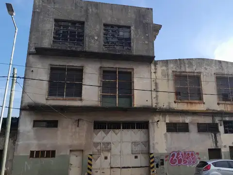 Galpón en Venta en Sarandi, Partido de Avellaneda