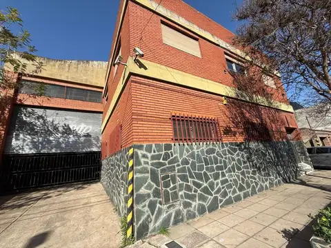 Galpón en Venta en Caseros, Partido de Tres de Febrero