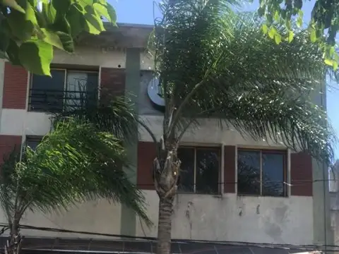 Galpón en Venta en Lomas del Mirador, Partido de La Matanza