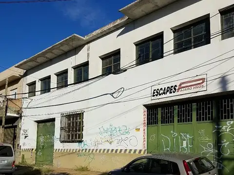Galpón en Venta en Beccar Vias / Libertador, Beccar