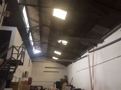 Galpón en Venta en Crucesita, Partido de Avellaneda