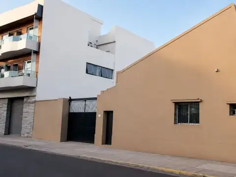 Galpón en Venta en Villa Luzuriaga, Partido de La Matanza
