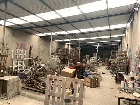 Galpón en Venta en Villa Lynch, Partido de General San Martín