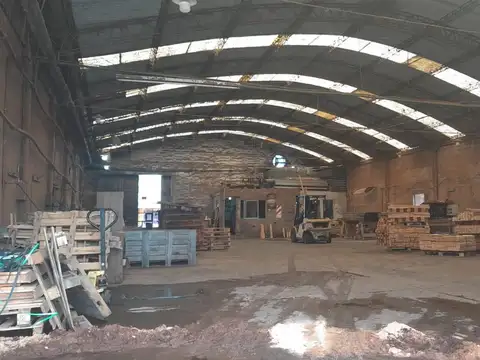 Galpón en Venta en Ezpeleta Este, Partido de Quilmes