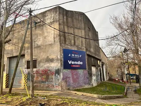 Galpón en Venta en Billinghurst, General San Martin