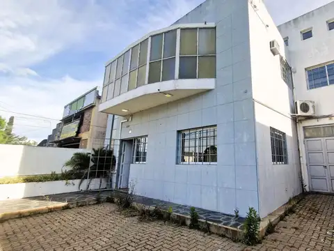 Galpón en Venta en Villa Elisa, Partido de La Plata