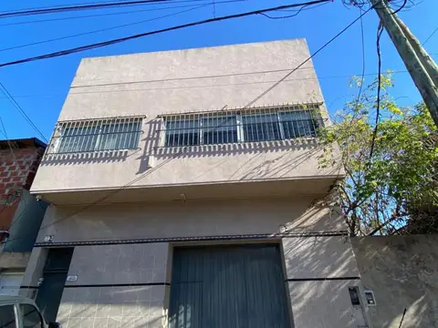 Galpón en Venta en Lomas del Mirador, Partido de La Matanza