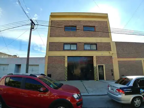 Galpón en Venta en Lomas del Mirador, Partido de La Matanza