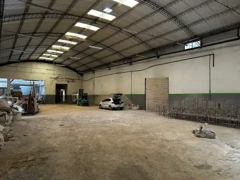 Galpón en Venta en Villa Lynch, Partido de General San Martín