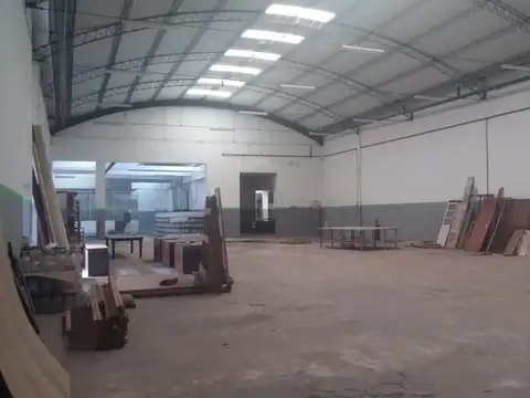 Galpón en Venta en Billinghurst, General San Martin