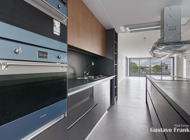 Departamento · 250m² · 5 Ambientes · 2 Cocheras