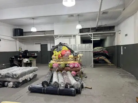 Galpón en Venta en Lomas del Mirador, Partido de La Matanza