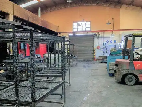 Galpón en Venta en Loma Hermosa, Partido de Tres de Febrero