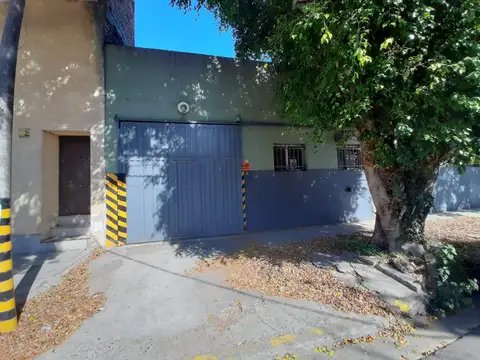 Galpón en Venta en Villa Lynch, Partido de General San Martín