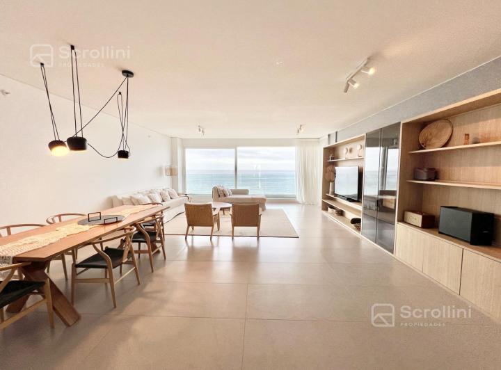 Departamento · 201m² · 4 Dormitorios · 2 Cocheras