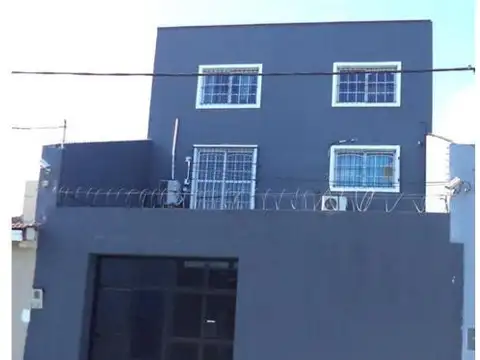 Galpón en Venta en Remedios de Escalada, Partido de Lanús