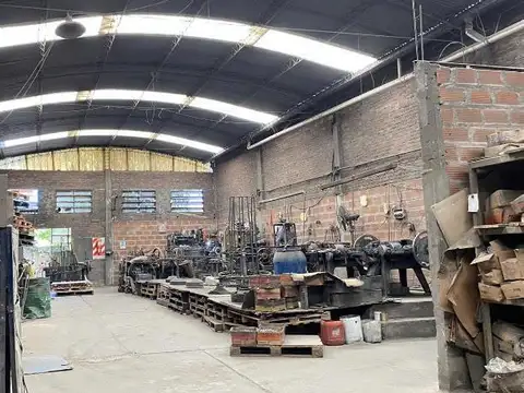 Galpón en Venta en Valentin Alsina, Partido de Lanús