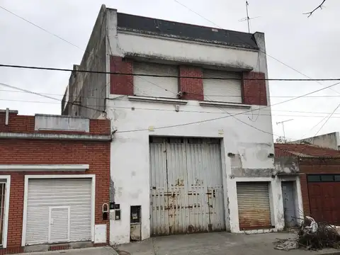 Galpón en Venta en Lanus Oeste, Lanus